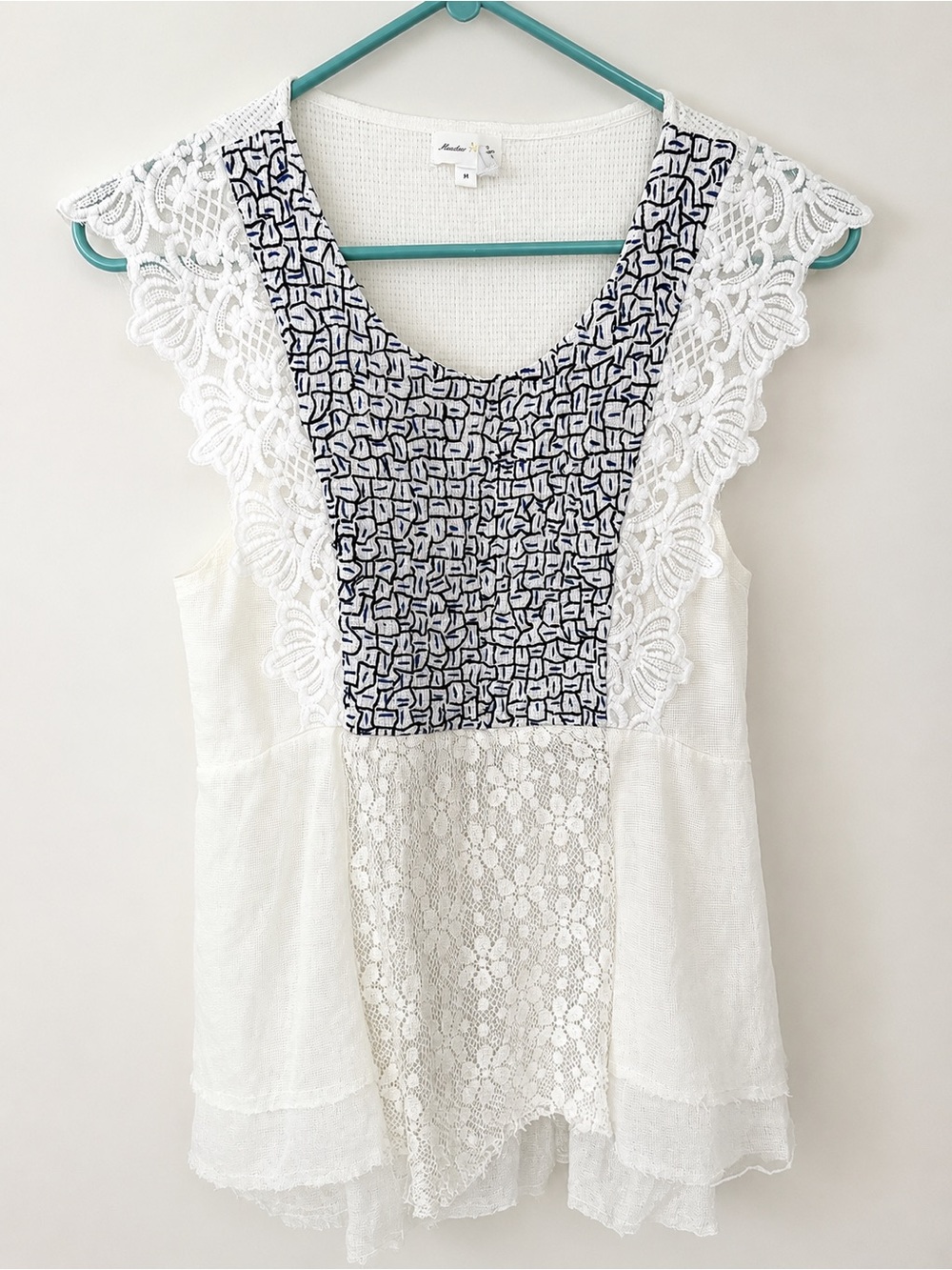 Anthropologie Meadow Rue White Lace Sleeveless Top with Navy Patterned Yoke